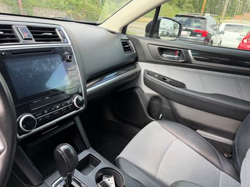 Used 2019 Subaru Legacy 2.5i Sport AWD/4WD image 15