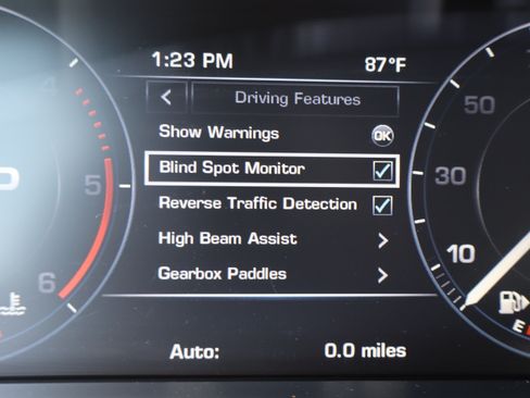 Used 2016 Land Rover Range Rover HSE image 24