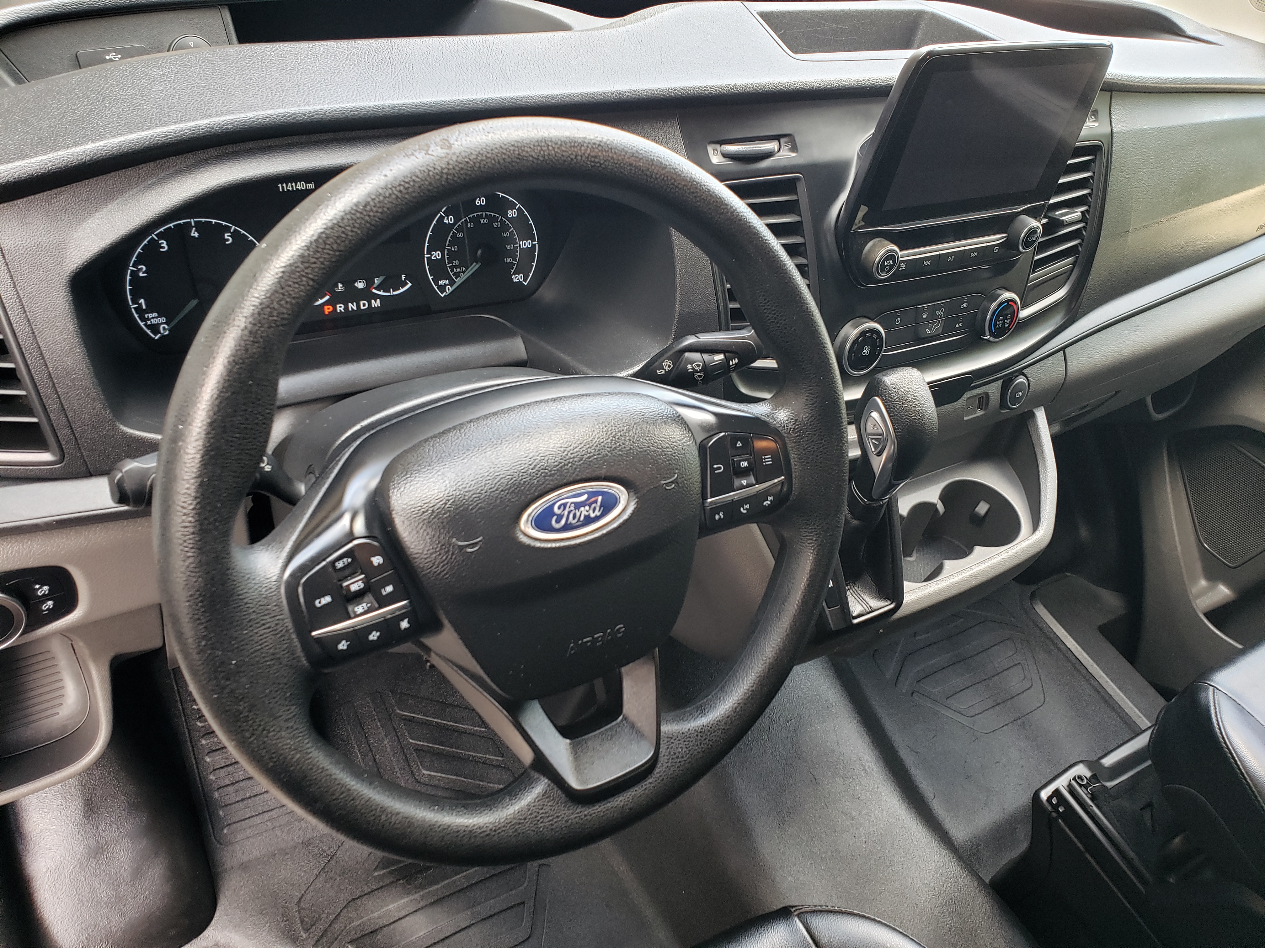 Used 2020 Ford Transit 150 Low Roof RWD image 10