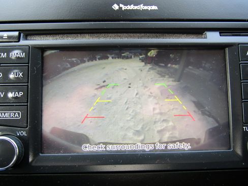 Used 2019 Nissan Frontier PRO-4X image 23