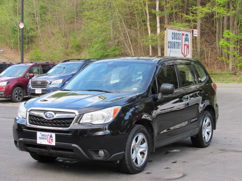 Used 2014 Subaru Forester 2.5i AWD/4WD image 1