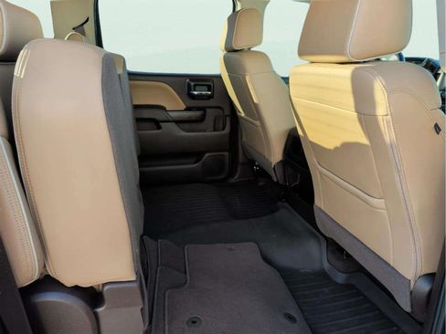 Used 2017 GMC Sierra 3500 Denali image 17