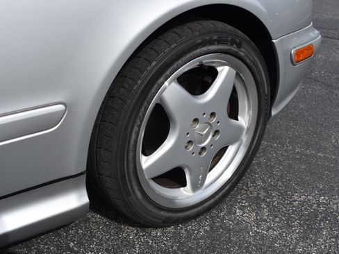 Used 2001 Mercedes-Benz CLK 430 image 28