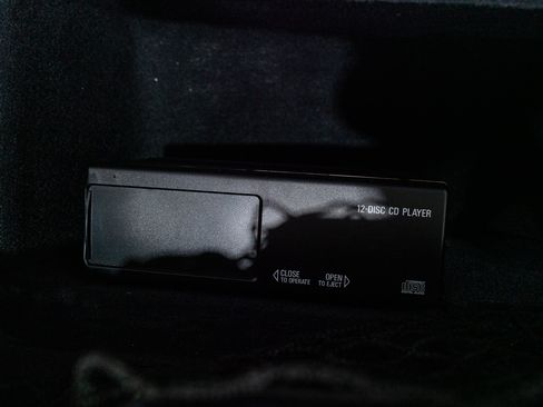 Used 2002 Chevrolet Corvette image 52