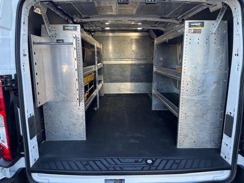 Used 2019 Ford Transit 250 image 3