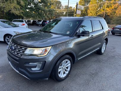Used 2017 Ford Explorer XLT