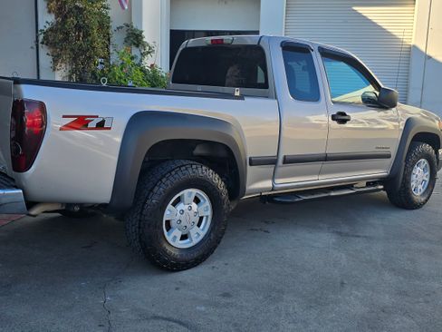 Used 2004 Chevrolet Colorado Z71 image 8