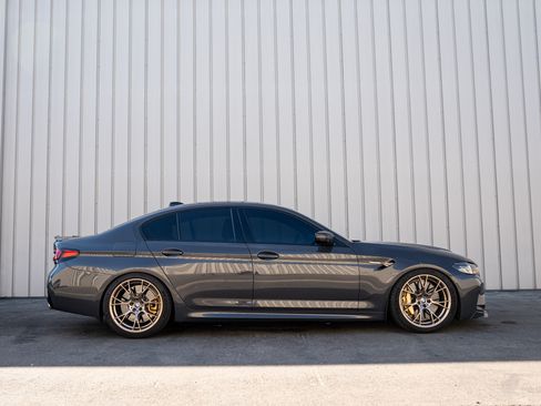 Used 2022 BMW M5 CS image 8