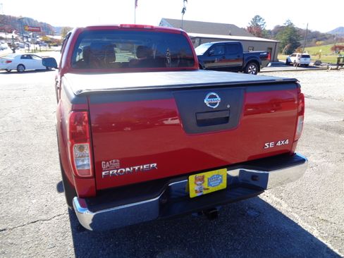 Used 2008 Nissan Frontier SE image 10