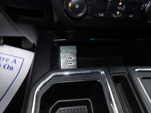 Used 2020 Ford F150 STX image 12