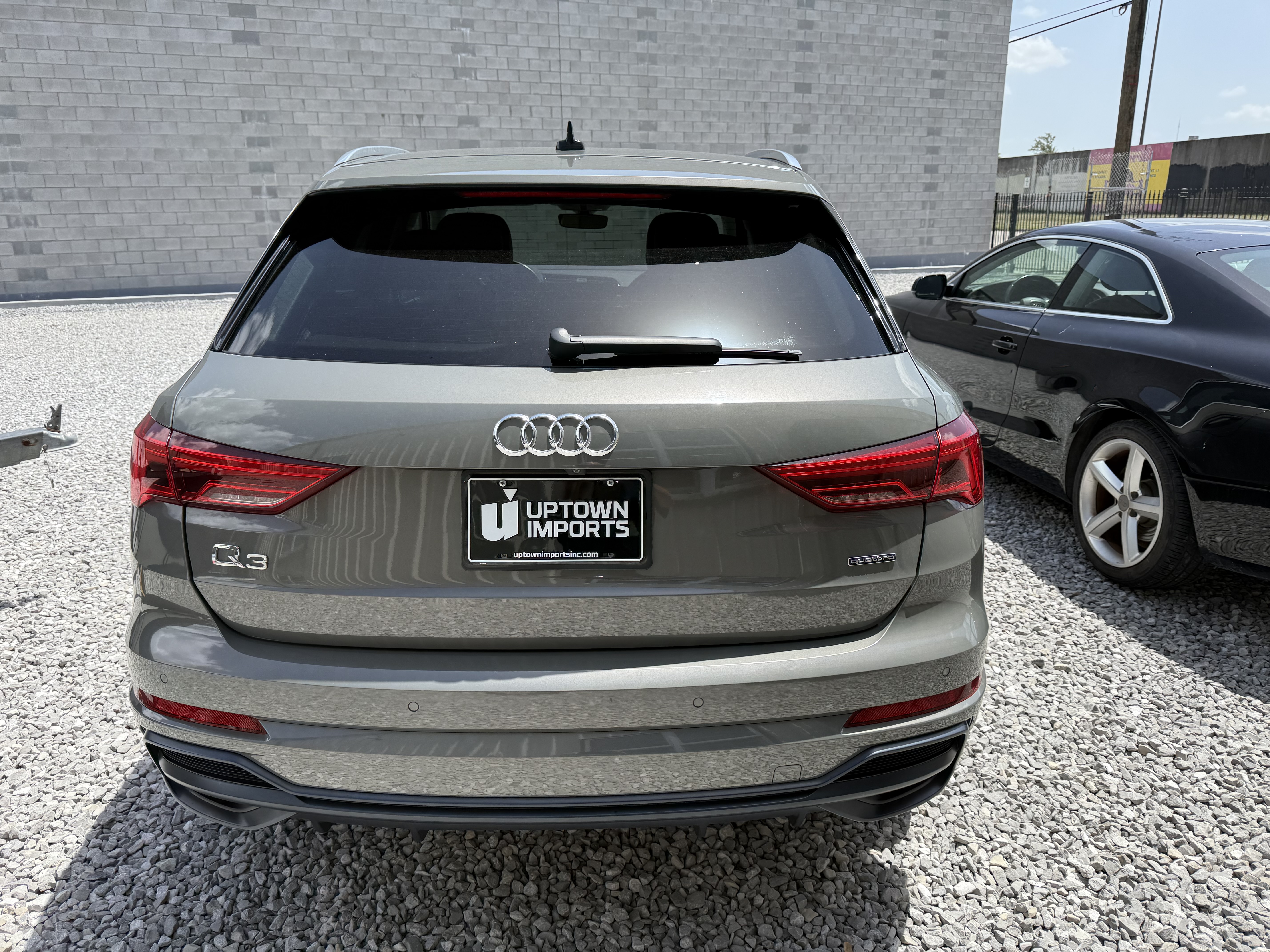 Used 2020 Audi Q3 quattro 2.0T Premium w/ S Line AWD/4WD image 7