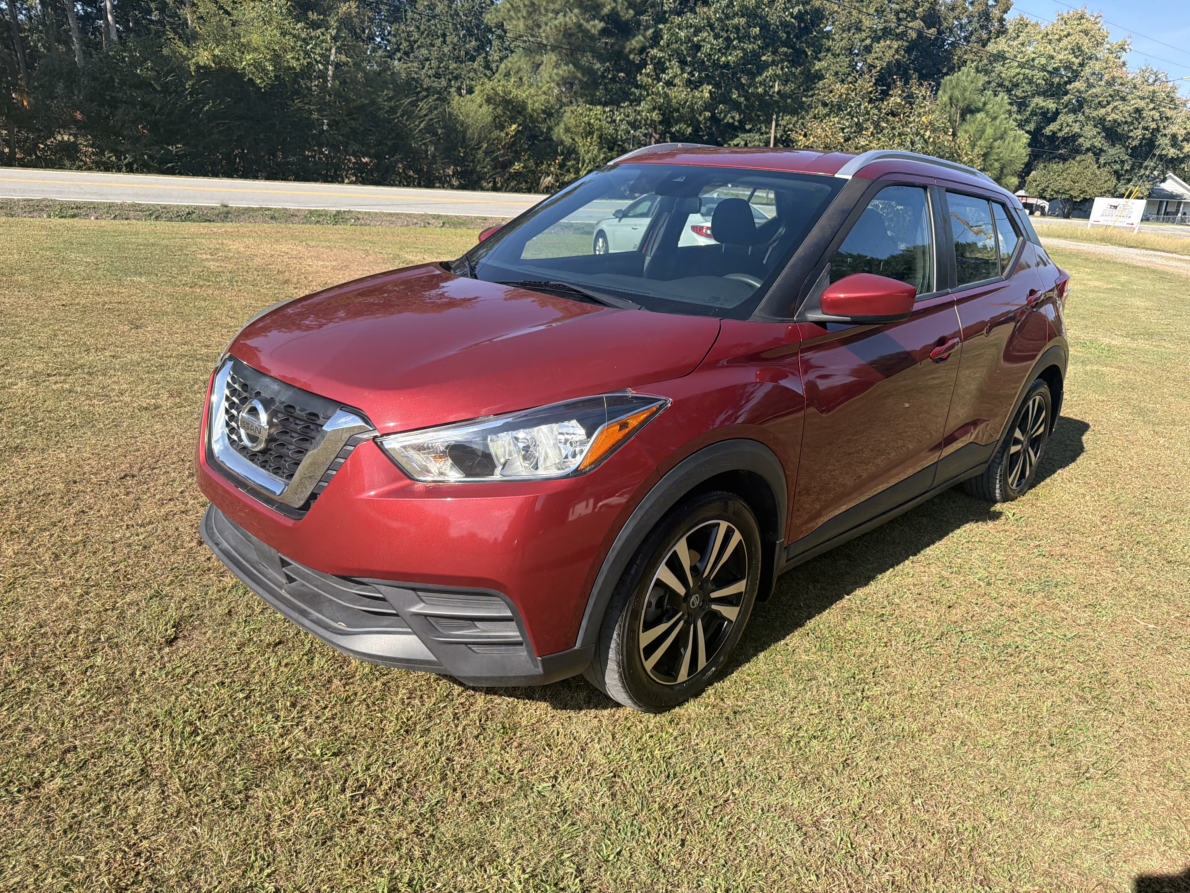 Used 2020 Nissan Kicks SV FWD image 7