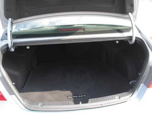 Used 2013 Hyundai Sonata Limited Sedan 4D FWD image 8