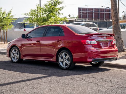 Used 2013 Toyota Corolla LE image 3