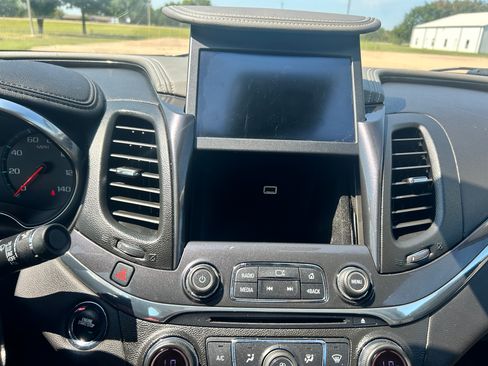 Used 2017 Chevrolet Impala Premier image 18