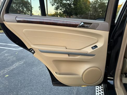 Used 2010 Mercedes-Benz ML 350 image 72