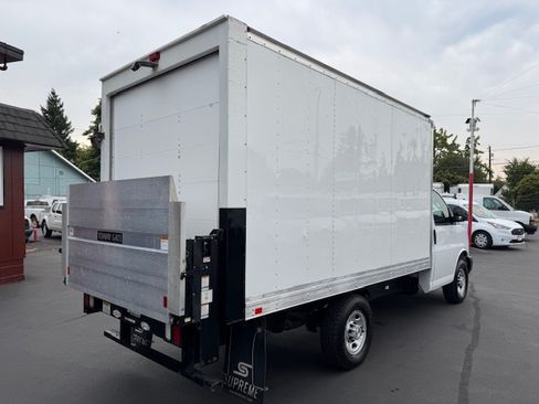 Used 2021 Chevrolet Express 3500 image 6