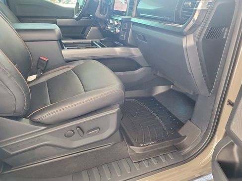 Used 2026 Ford F250 Lariat AWD/4WD image 17