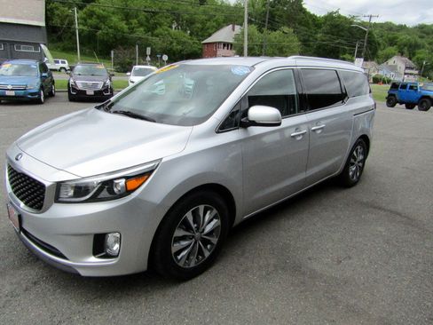 Used 2016 Kia Sedona SX FWD image 7