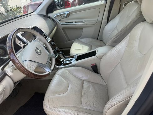 Used 2012 Volvo XC60 3.2 FWD image 8