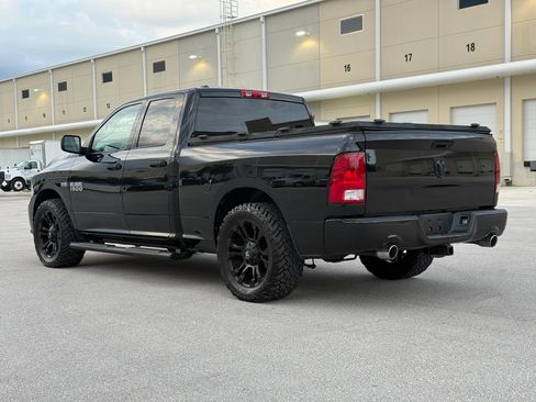 Used 2014 RAM 1500 ST RWD image 7