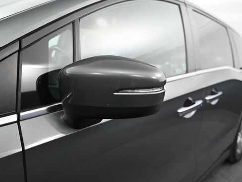 Used 2018 Honda Odyssey EX-L image 11