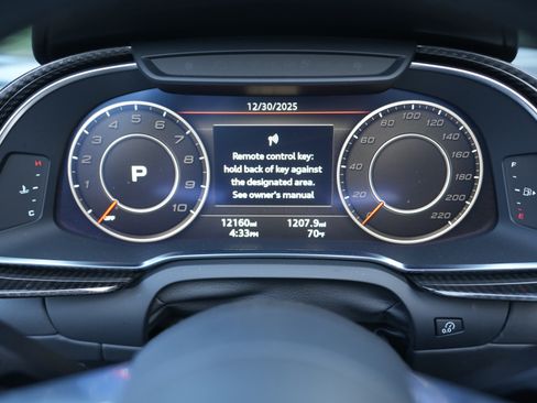 Used 2020 Audi R8 V10 performance image 9