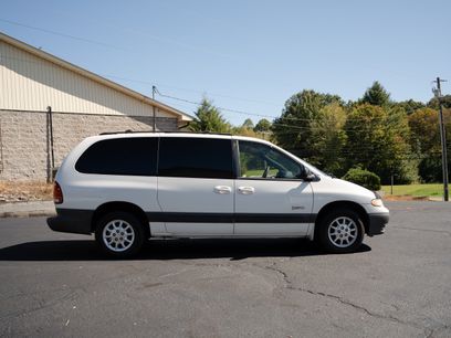 Used 1998 Plymouth Grand Voyager SE