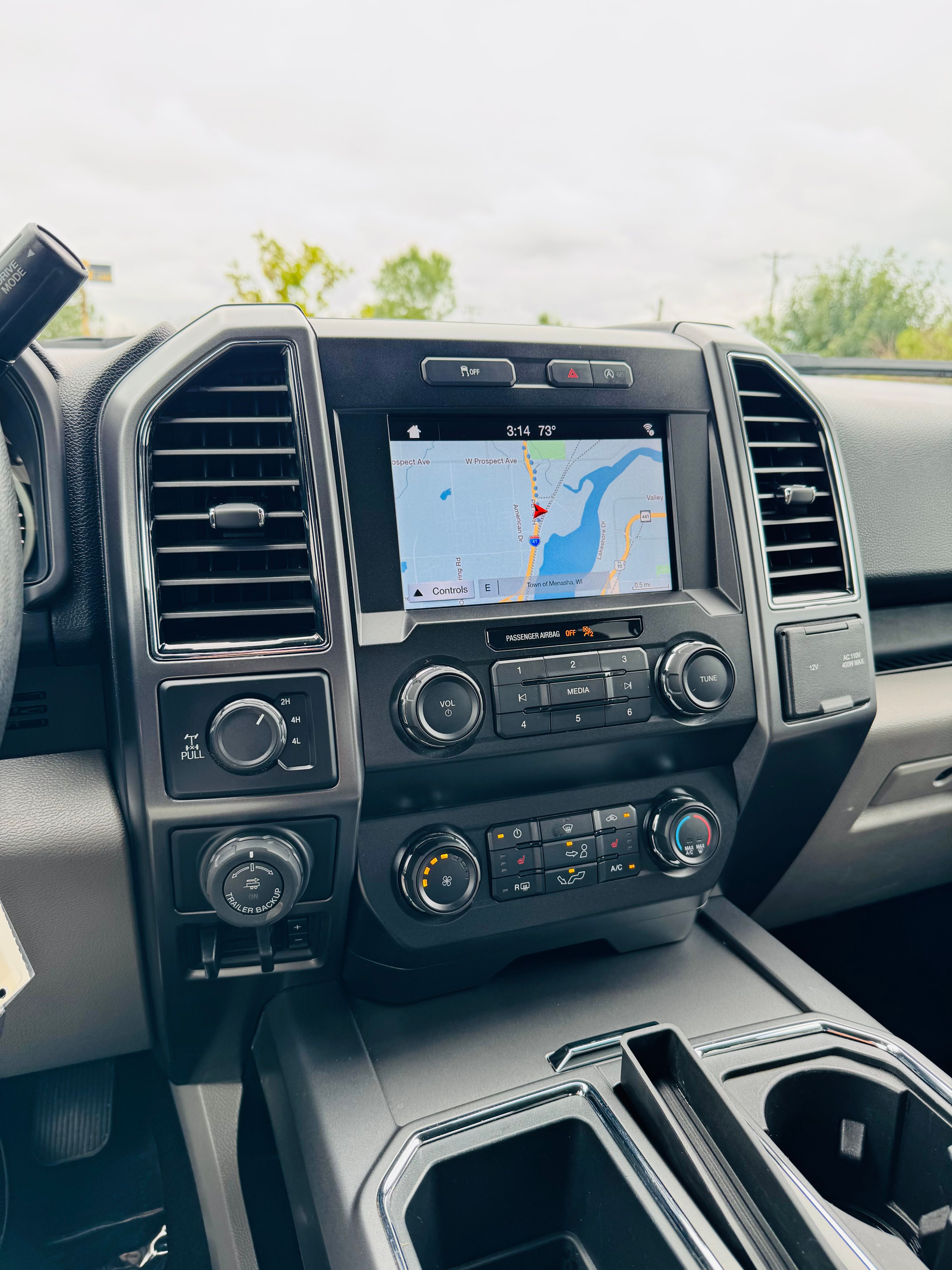 Used 2019 Ford F150 4x4 SuperCrew image 12
