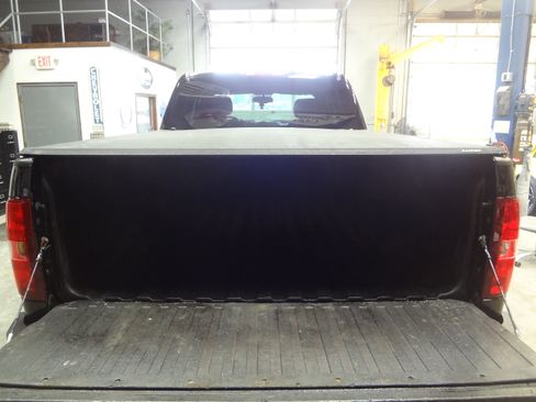 Used 2011 Chevrolet Silverado 2500 LT image 7