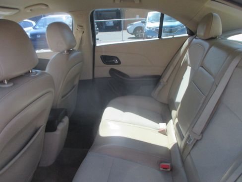 Used 2013 Chevrolet Malibu LT FWD image 10