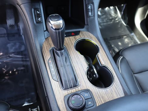 Used 2019 GMC Acadia Denali image 34