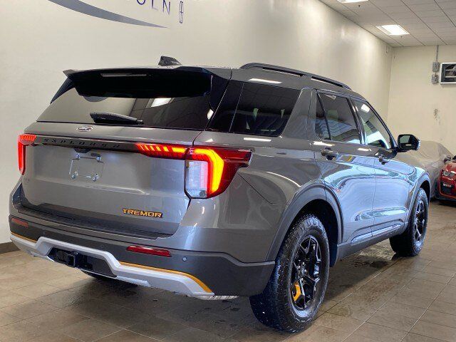Certified 2026 Ford Explorer Tremor AWD/4WD image 8