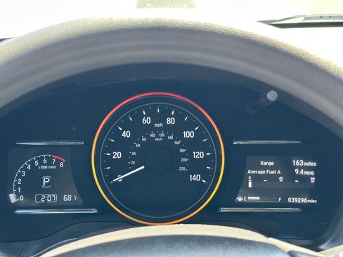 Used 2019 Honda HR-V EX image 11