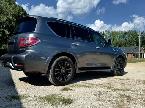Used 2018 Nissan Armada Platinum image 4