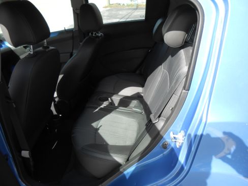 Used 2014 Chevrolet Spark LT image 19