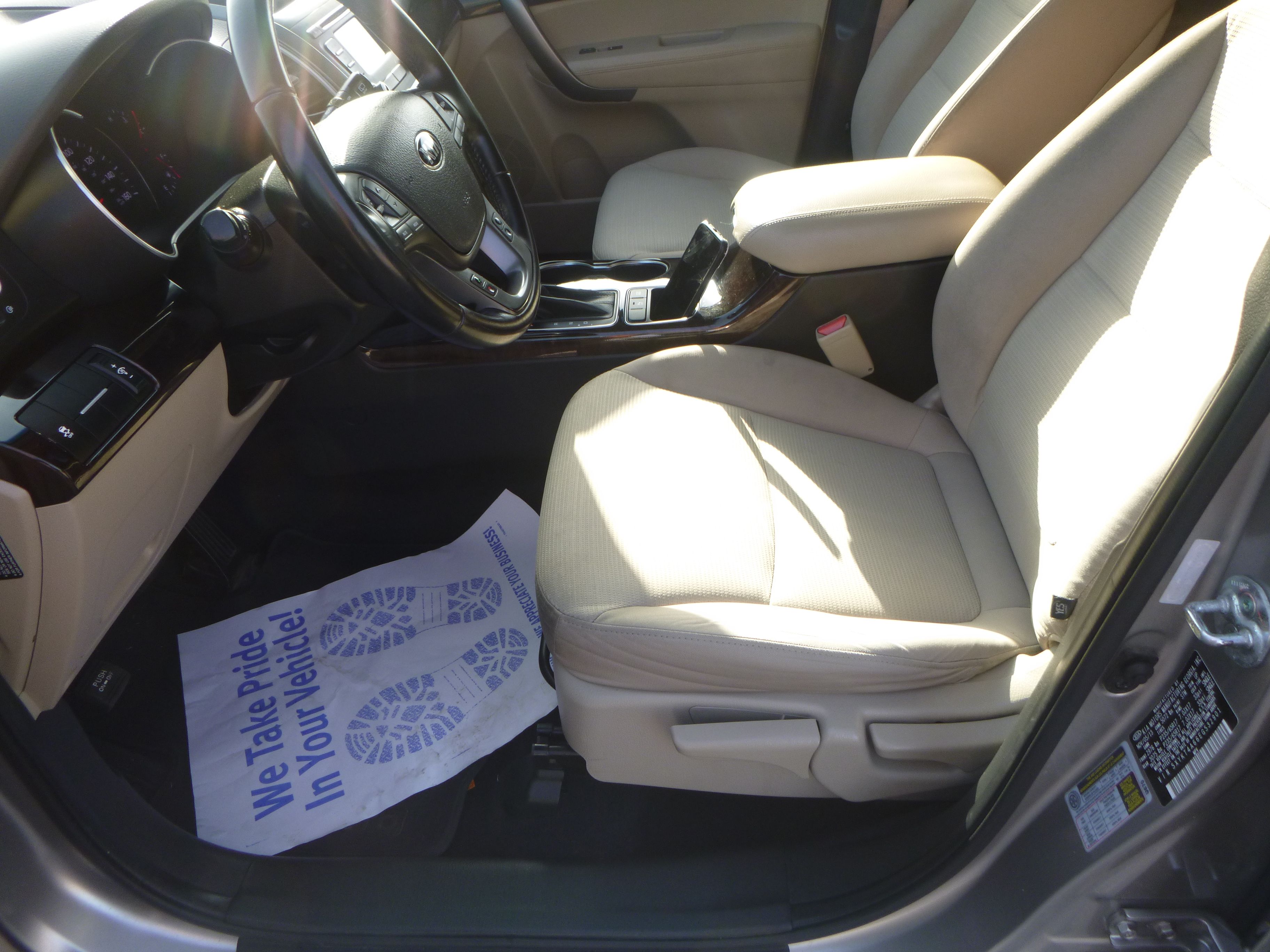 Used 2014 Kia Sorento FWD LX image 13