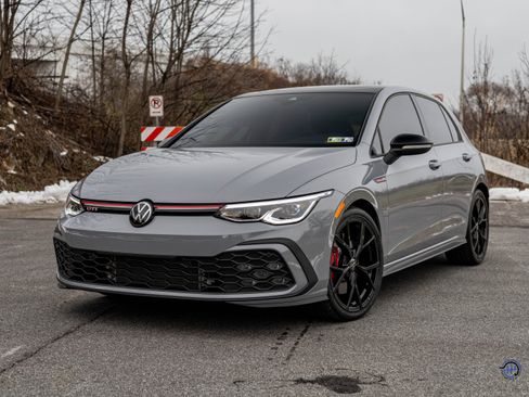 Used 2024 Volkswagen GTI SE image 2
