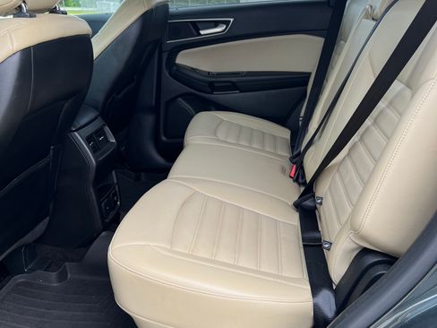 Used 2015 Ford Edge AWD SEL image 13