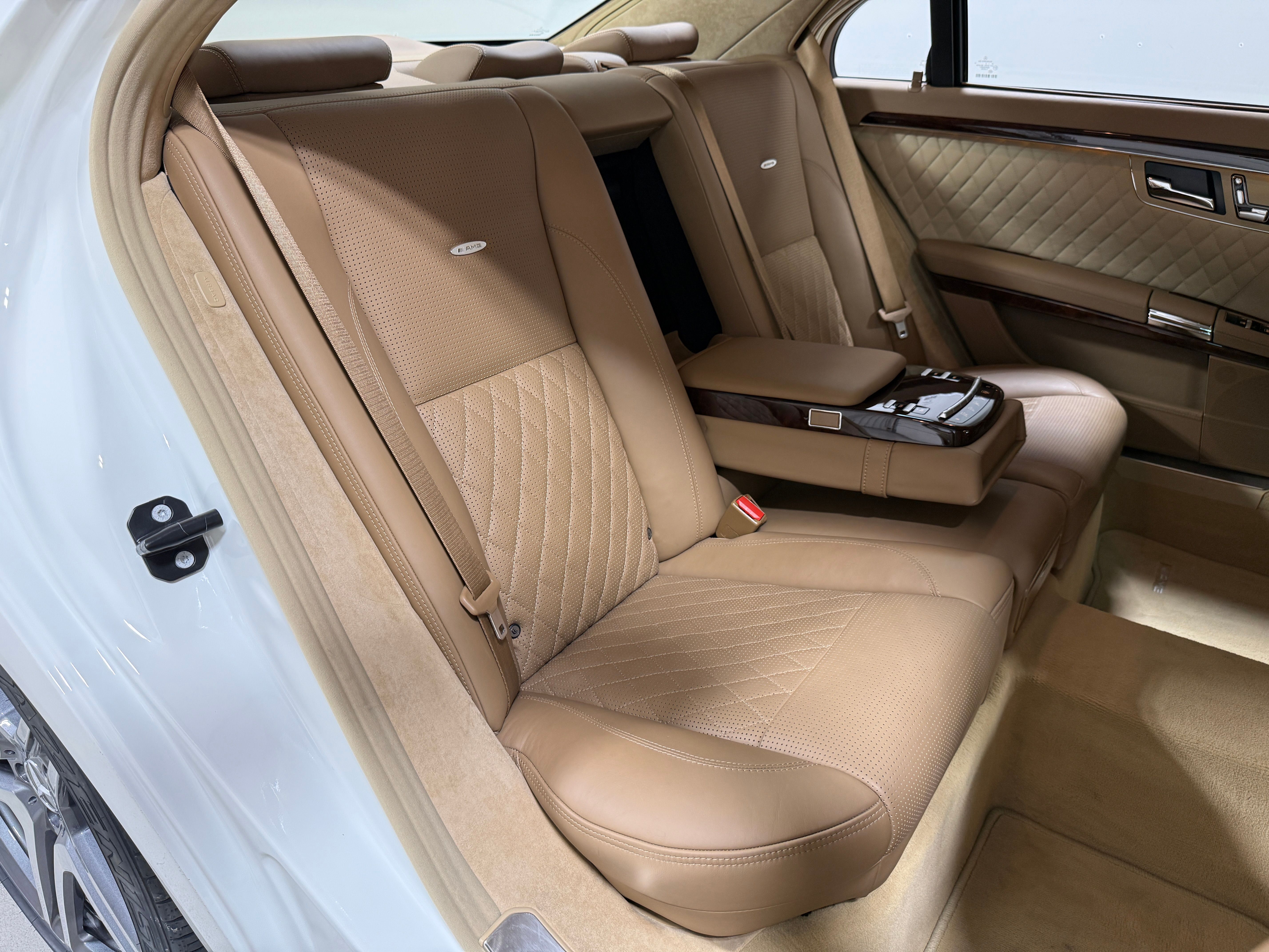 Used 2009 Mercedes-Benz S 65 AMG Sedan image 34
