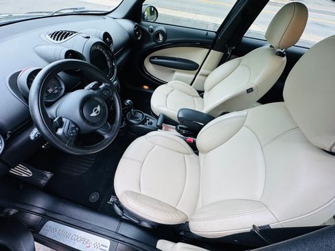 Used 2016 MINI Cooper Countryman S ALL4 AWD/4WD image 5