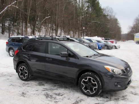 Used 2014 Subaru XV Crosstrek 2.0i Limited image 14