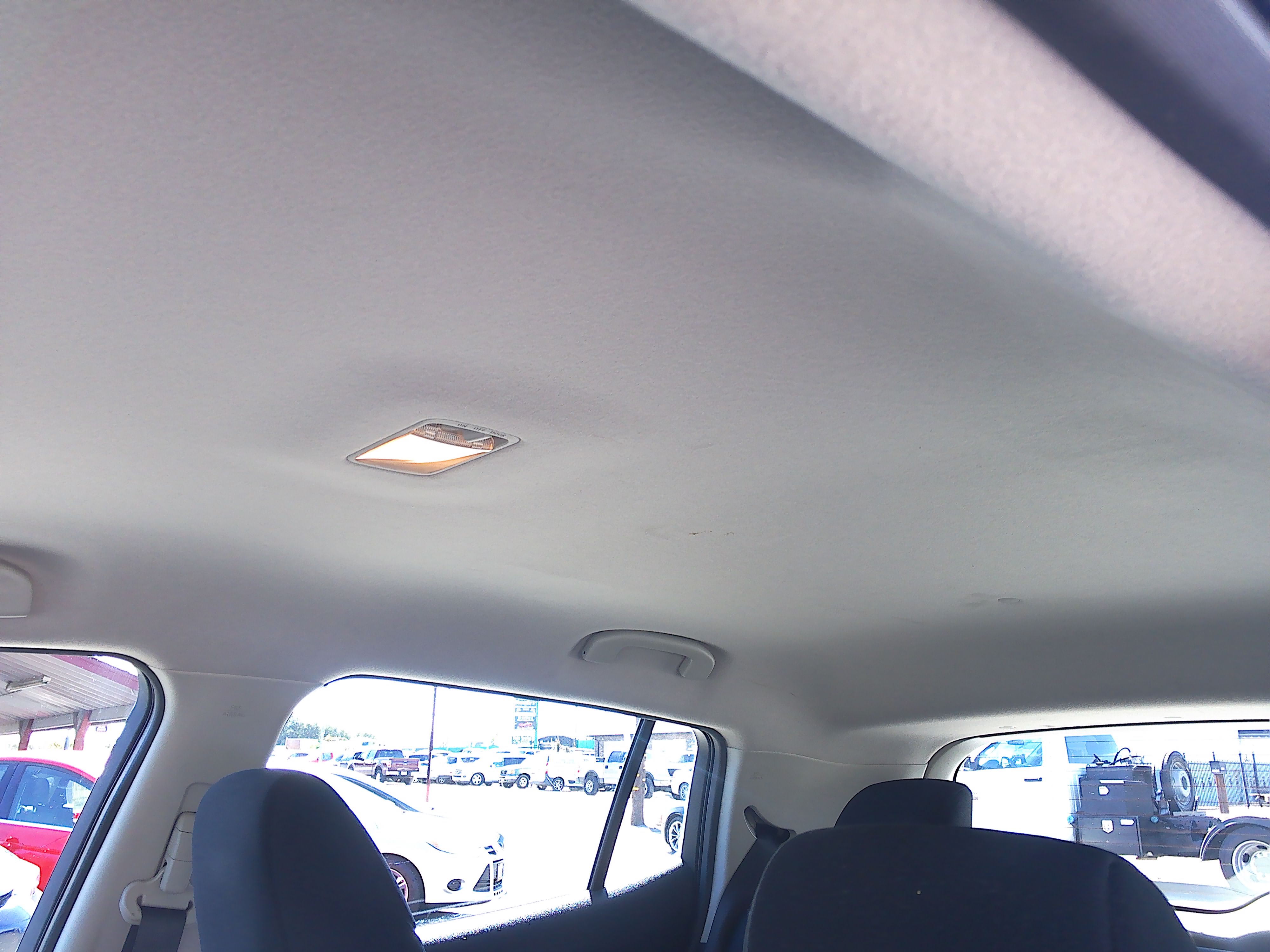 Used 2015 Nissan Leaf S FWD image 32