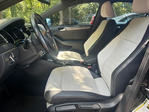 Used 2016 Volkswagen Jetta Sport Sedan FWD image 19