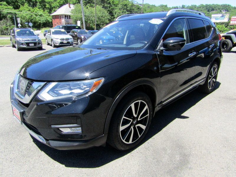 Used 2017 Nissan Rogue AWD image 4