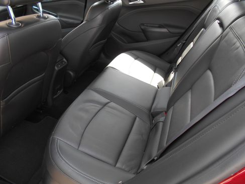 Used 2016 Chevrolet Cruze Premier Sedan FWD image 7