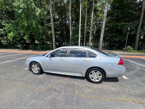 Used 2011 Chevrolet Impala LT w/ 1LT FWD image 7