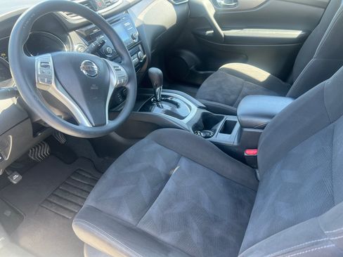 Used 2016 Nissan Rogue AWD image 17
