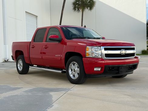 Used 2007 Chevrolet Silverado 1500 LTZ image 7