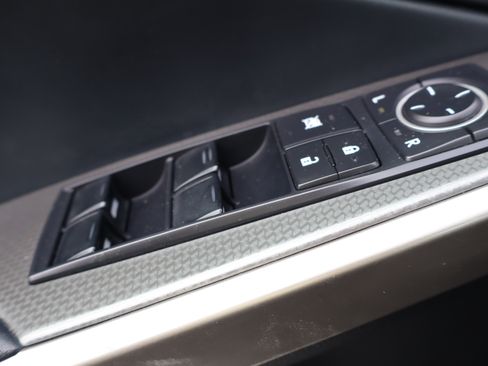 Used 2016 Lexus IS 300 AWD F Sport image 26